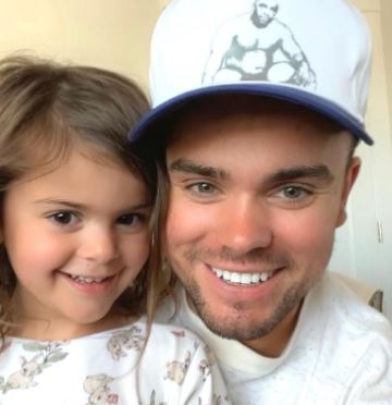 Tate Paul with his daughter Indy